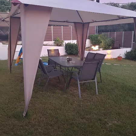 Notoshouse Apartamento *